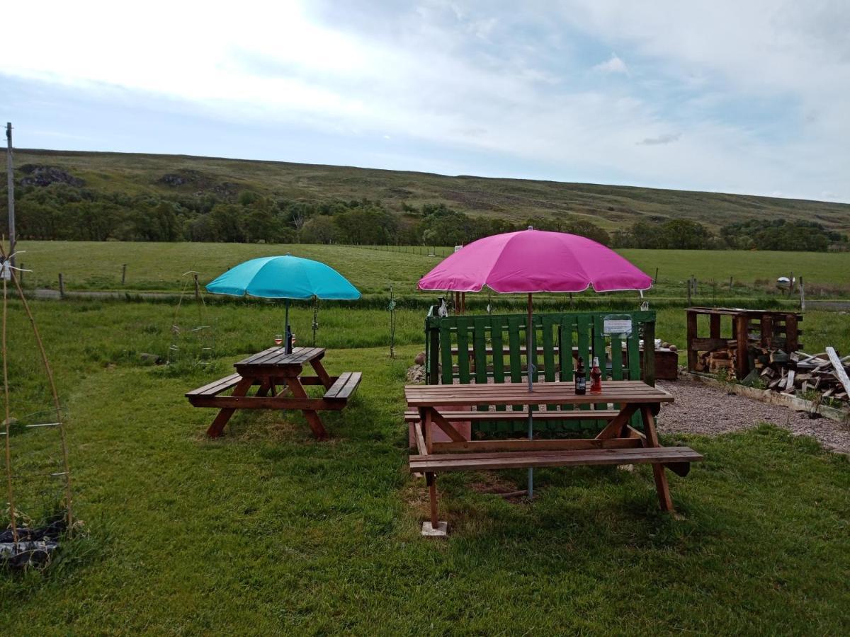 Wee Hoose Glaping Pod 2 Skail Exterior foto